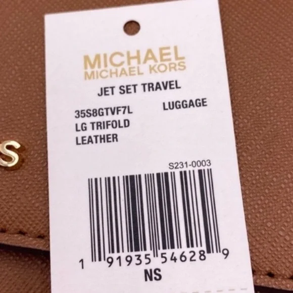 Michael Kors Trifold Wallet Luggage - Picture 10 of 10